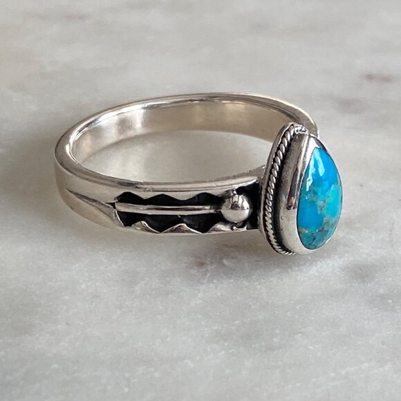 NEW Mojave Turquoise Tear Drop Sterling Silver Band Ring Size 10 - Picture 2 of 5
